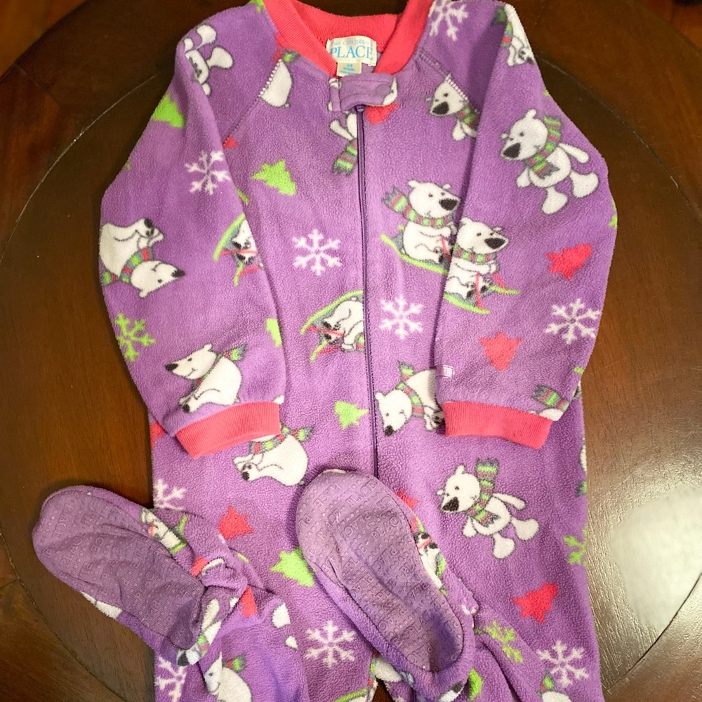 Childrens Place Pajamas Purple Fleece Zip Up Onesie footie pjs Size 24 months